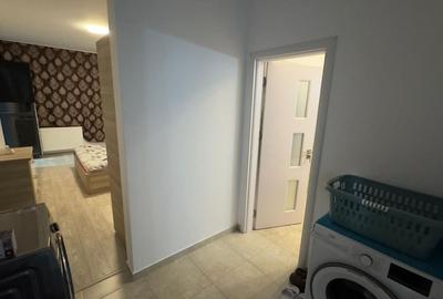 GARSONIERA  MOBILATA, BUCATARIE INCHISA, PARCARE INCLUSA, COMISION 0% - 5