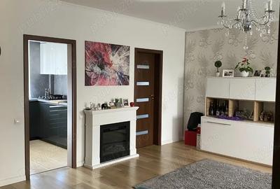 Casă cu 4 camere cu Teren 100 Mp în Central - 2