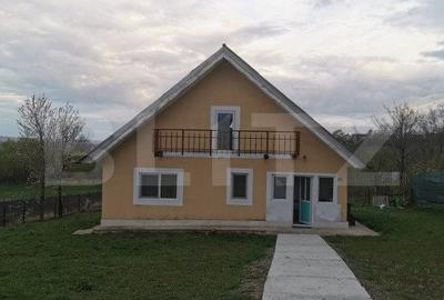 Casă cu 2 camere cu Teren 6500 Mp în Central - 8