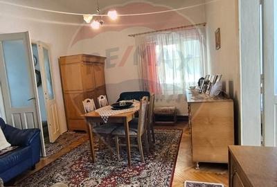 Casa de vanzare 3 camere Gherla - 13