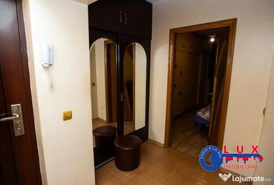 Apartament cu 3 camere semidecomandat în Pelican - 10
