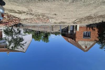 Casă cu 2 camere cu Teren 1600 Mp în Păru - 4