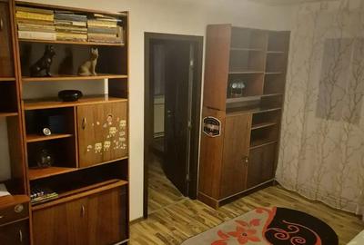 Apartament 3 camere de vanzare , Etaj 2 Bal?, str. Nicolae Balcescu nr. 177 - 4