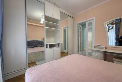 Apartament cu 3 camere decomandat în Crângași - 16