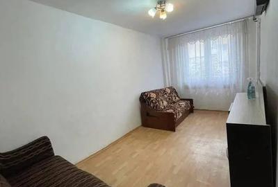 De vanzare garsoniera, etaj 2, zona Kaufland Nou, 21.500 euro - 2