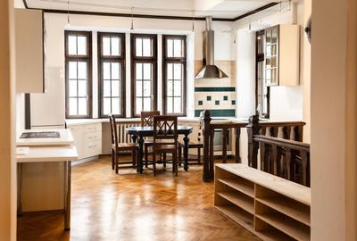 Apartament cu 5 camere decomandat, mobilat în Dacia - 11