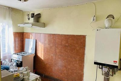 Casă cu Teren 326 Mp în Păușești - 4