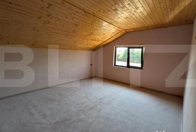 Casă cu 4 camere cu Teren 400 Mp în Lazuri - 10