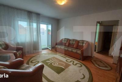 Apartament cu 3 camere semidecomandat în Central - 1