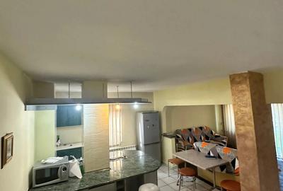 Apartament cu 3 camere decomandat în Rogerius - 2