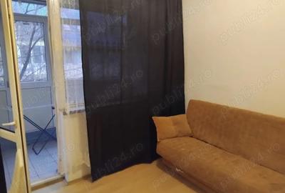 Garsonieră decomandată în Central - 2