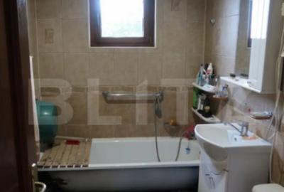 Casă cu 7 camere cu Teren 1700 Mp în Central - 3