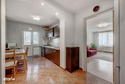 Apartament cu 3 camere semidecomandat, mobilat în Pantelimon - 1