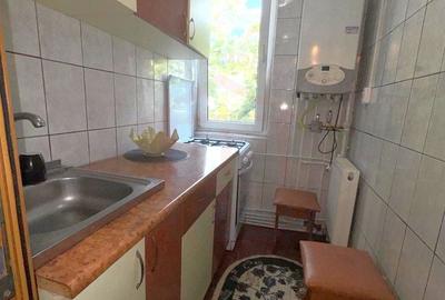 Apartament cu 2 camere semidecomandat, mobilat în Micro 19 - 9