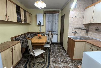 Apartament cu 3 camere decomandat în Calea Sighisoarei - 4