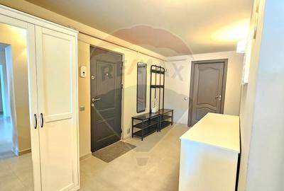 Inchiriez apartament modern cu 4 camere in zona Parcul Central - 16