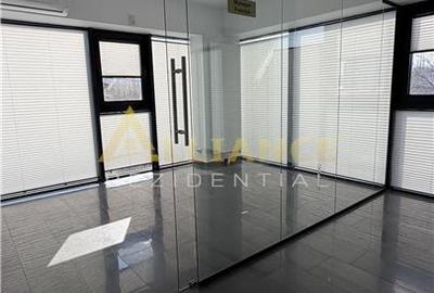Apartament cu 3 camere semidecomandat în Berceni - 3
