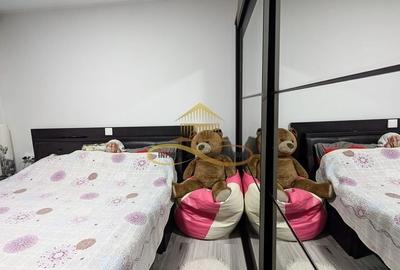 Apartament cu 3 camere decomandat în 9 Mai - 27