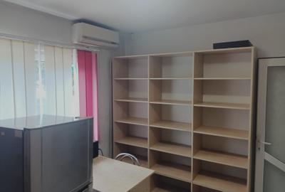 Apartament cu 2 camere decomandat în Tomis III - 4