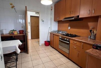 Apartament 3 camere decomandat Mobilat si utilat - 4