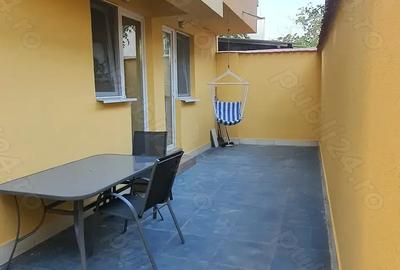 De inchiriat Ap.2 camere+terasa proprie- 2 min.Metrou Aparatorii Patriei - 10