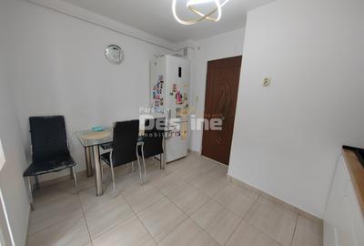 Apartament cu 3 camere decomandat, mobilat în Nicolina - 12