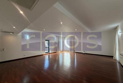 Apartament cu 3 camere, mobilat în Șoseaua Nordului