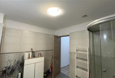 Apartament cu 2 camere circular, mobilat în Dâmbul Rotund - 12