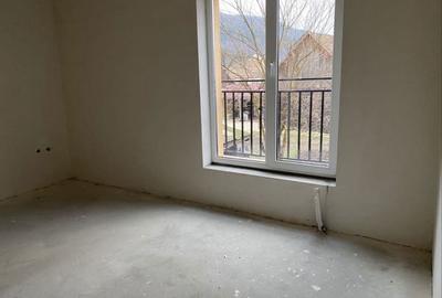 Apartament cu 2 camere decomandat în Gilău - 1