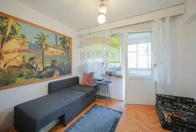 De vanzare - Apartament 4 camere decomandat - ultracentral zona Dacia - 4