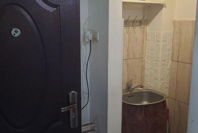 Garsonieră decomandată în Central - 5