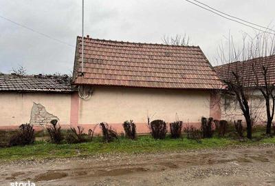 Teren de 877 mp, în Central