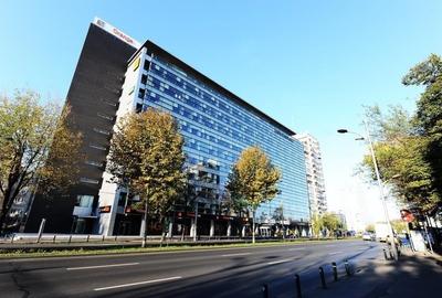 Birou, 615 mp în Victoriei