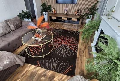 Apartament cu 3 camere semidecomandat, mobilat în Păcii - 2