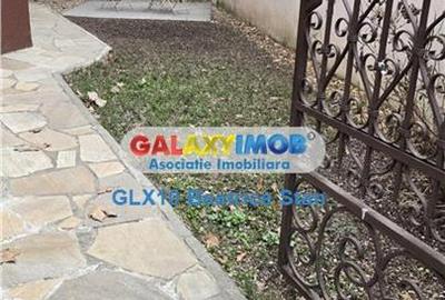 Casă cu 6 camere cu Canalizare în Central - 20