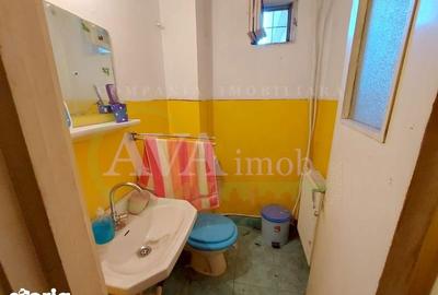 Apartament cu 3 camere decomandat în Cornișa - 8