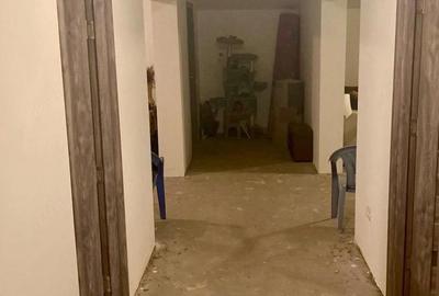 Casă cu Teren 558 Mp în Castelu - 2