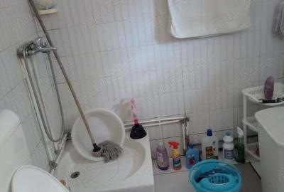 Vinzare casa Re?i?a - 2