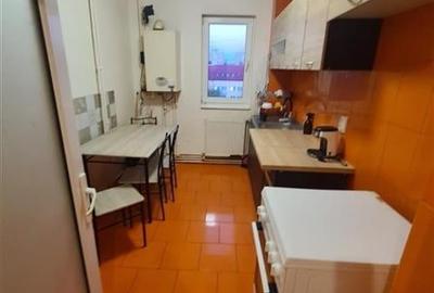 Apartament 3 camere etaj intermediar Astra- Carpatilor - 4