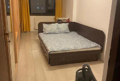 Apartament cu 3 camere decomandat în Central - 2