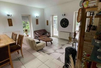 Casă cu 4 camere în Clăbucet - 3