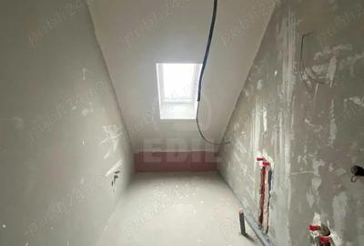 Apartament 3 camere semidecomandat zona Cetatii Apartament 3 camere semidecomandat zona Cetatii - 6