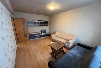Apartament cu 3 camere decomandat în Nufărul - 6