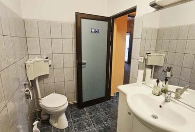 Casă 3 camere de închiriat, zona Centrală–ideală pentru salon/birouri - 13