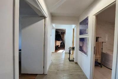 Casă cu 7 camere cu Teren 2809 Mp în Cataloi - 10