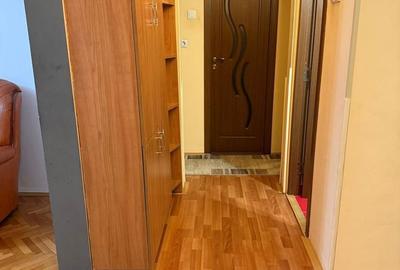 Apartament cu 3 camere decomandat în Tudor - 20