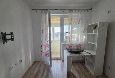 Apartament cu 3 camere decomandat în Central - 2
