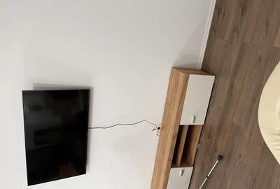 Apartament cu 2 camere decomandat în Giroc