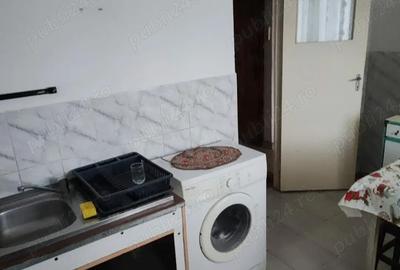 Inchiriez apartament 3 camere - 2