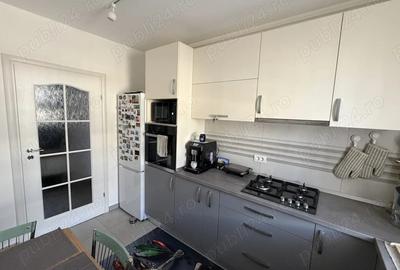 Apartament cu 2 camere decomandat în Central - 3